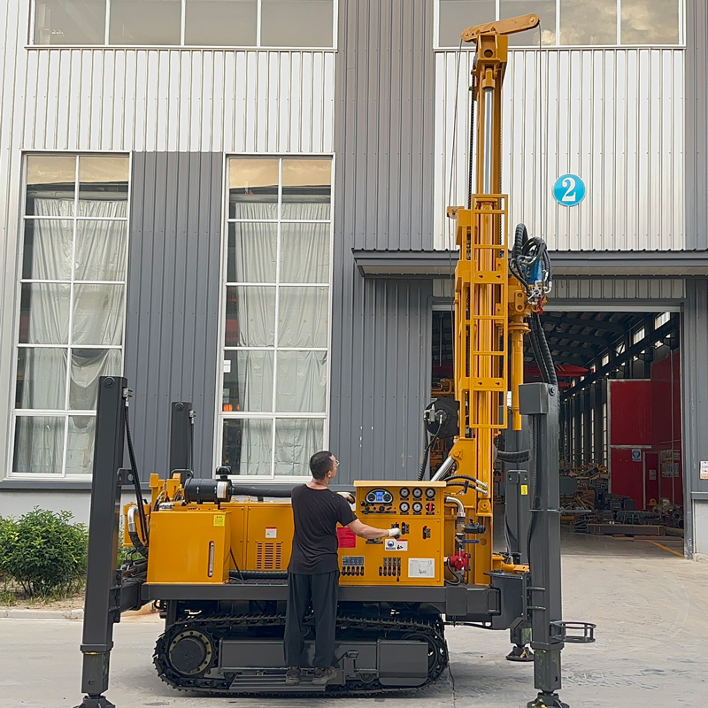عرض كامل لحفارة آبار المياه المجنزرة WR300SE