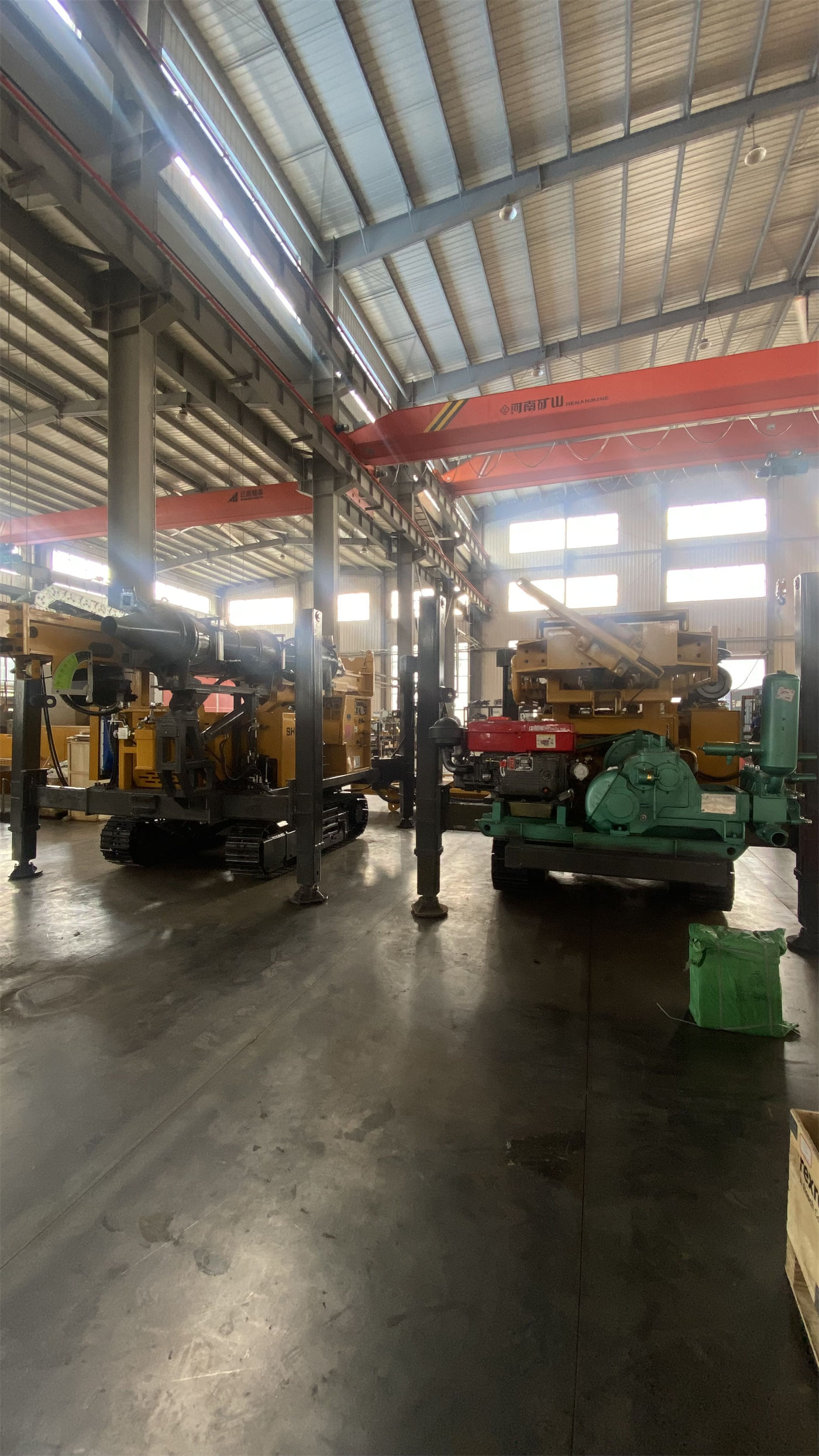 عند شراء الحفارة الدوارة المقطورة WRTR600، كيف يتم التحقق من مضخة الطين 3NB-130 ومولد الديزل 200kW وفقاً لظروف المشروع؟