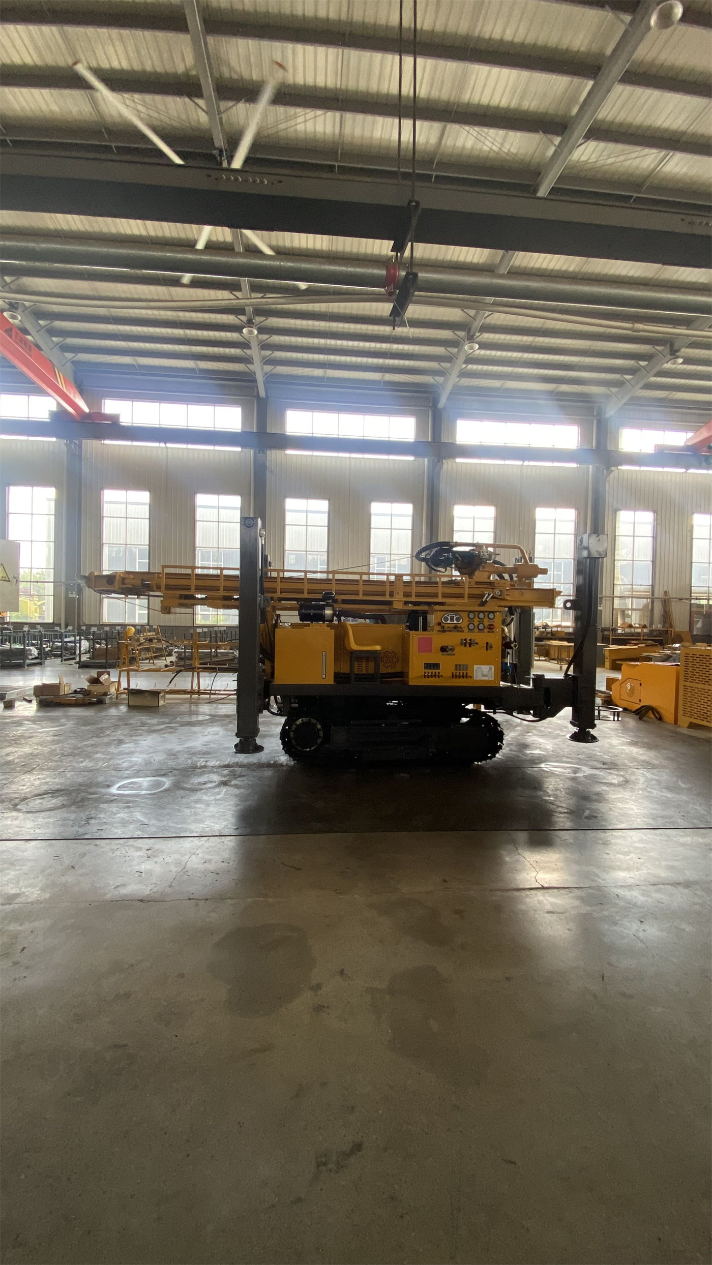 عند شراء الحفارة الدوارة المقطورة WRTR600، كيف يتم التحقق من مضخة الطين 3NB-130 ومولد الديزل 200kW وفقاً لظروف المشروع؟
